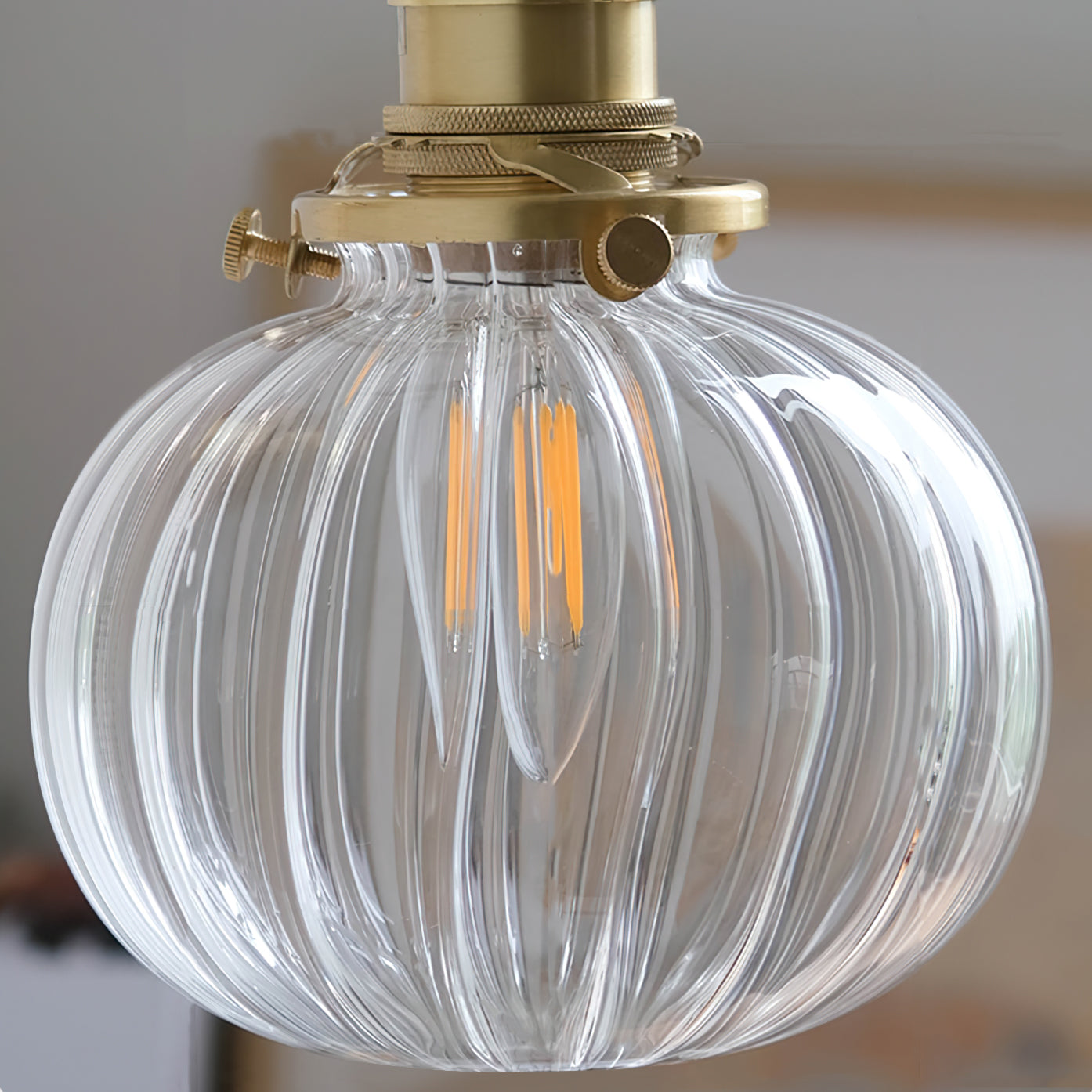 Tommy – Vintage Wandlampe aus Glas
