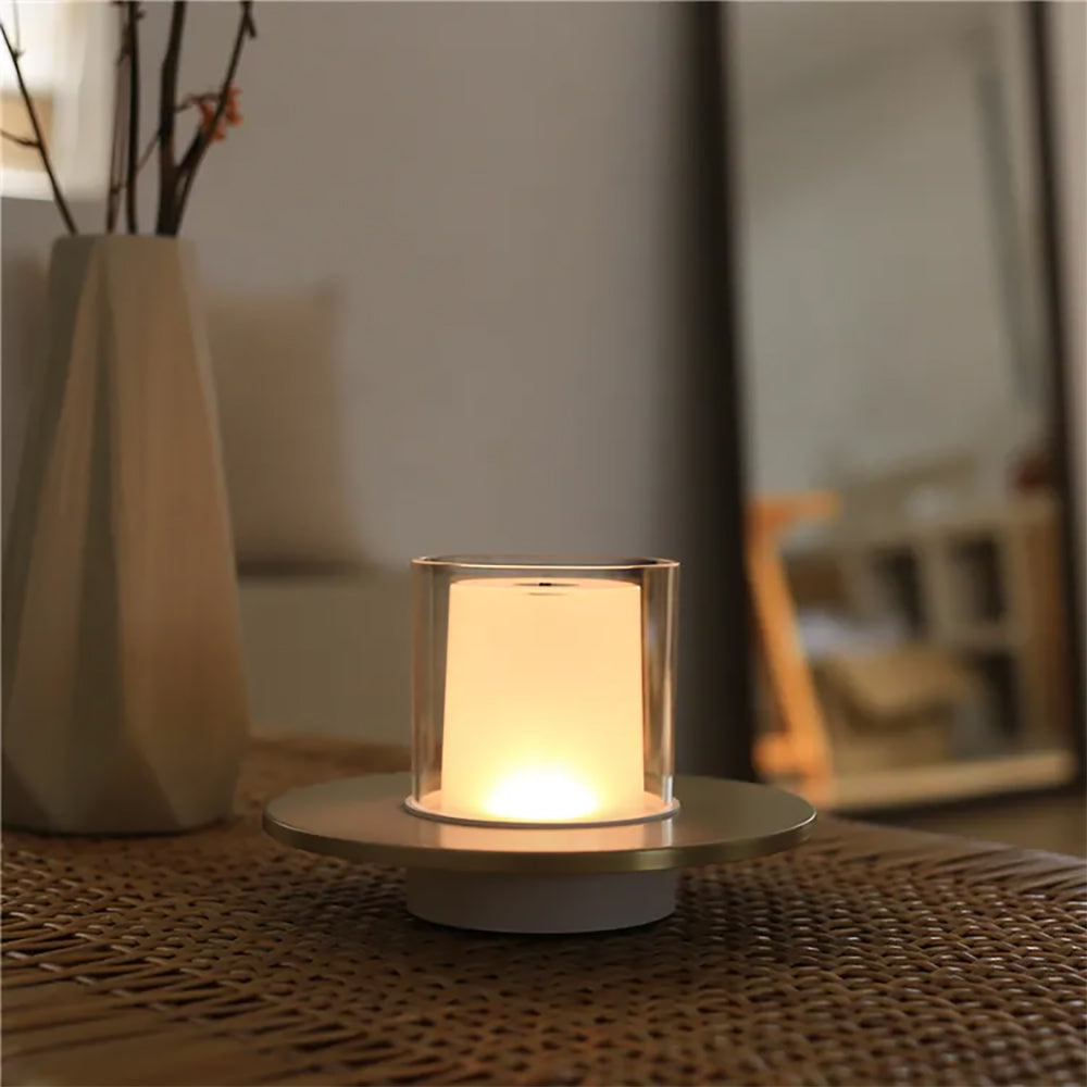LumaGlow – Elegante LED-Kerze mit Berührungssteuerung und flammenlosem Licht
