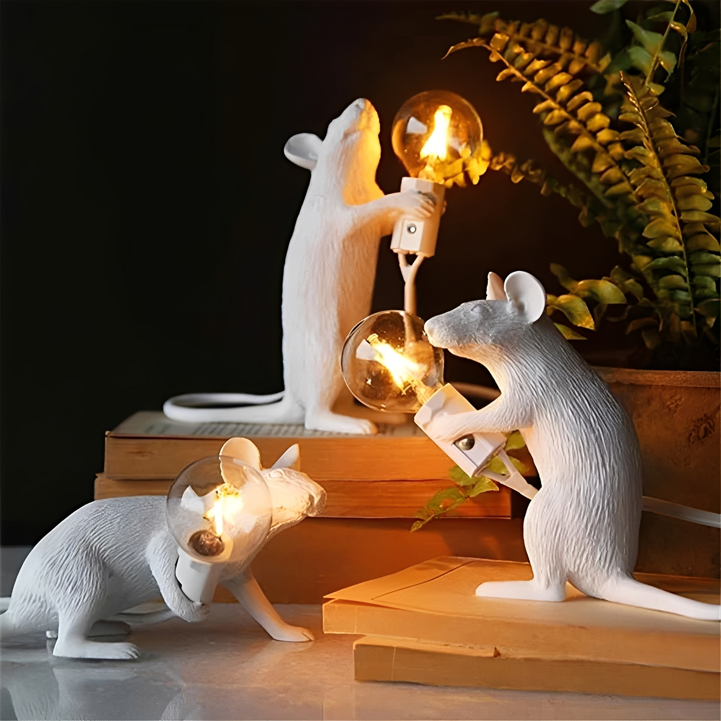 LumoMouse – Art-Déco-Tischleuchte mit Mausfigur