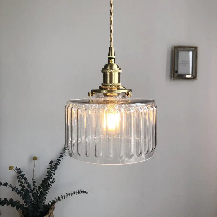 RetroLicht – Klassische Vintage-Lampe mit nostalgischem Flair