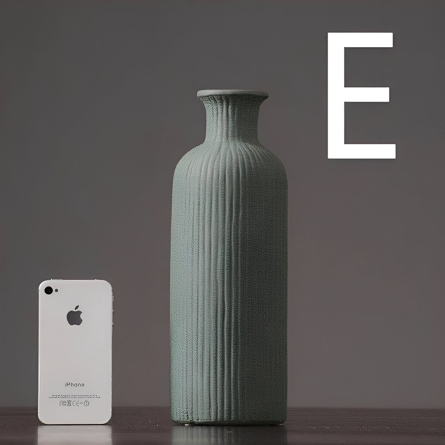 Etsu – Dekorative Keramikvase in verschiedenen Höhen