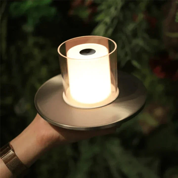 LumaGlow – Elegante LED-Kerze mit Berührungssteuerung und flammenlosem Licht
