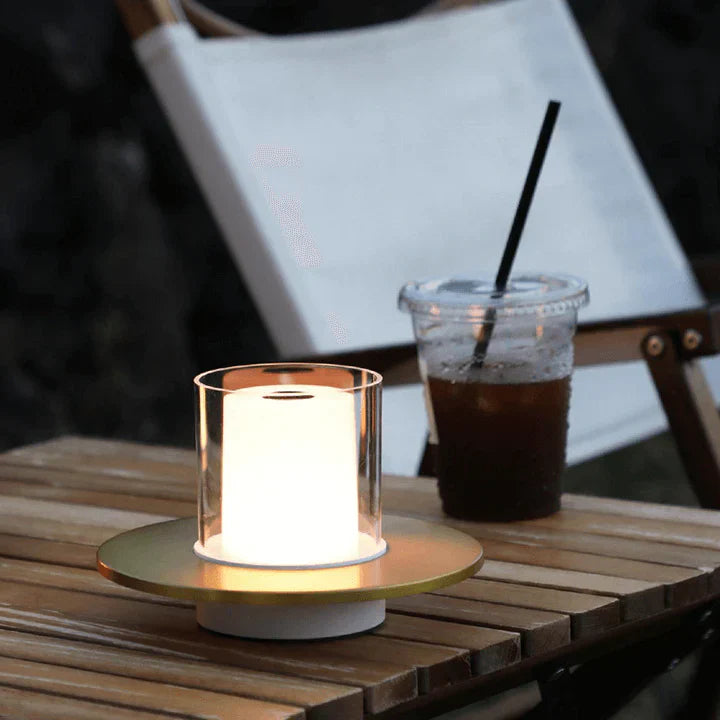LumaGlow – Elegante LED-Kerze mit Berührungssteuerung und flammenlosem Licht