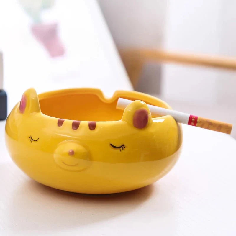 WhimsiSmoke - Lustiger Keramik-Aschenbecher im Cartoon-Tier-Design