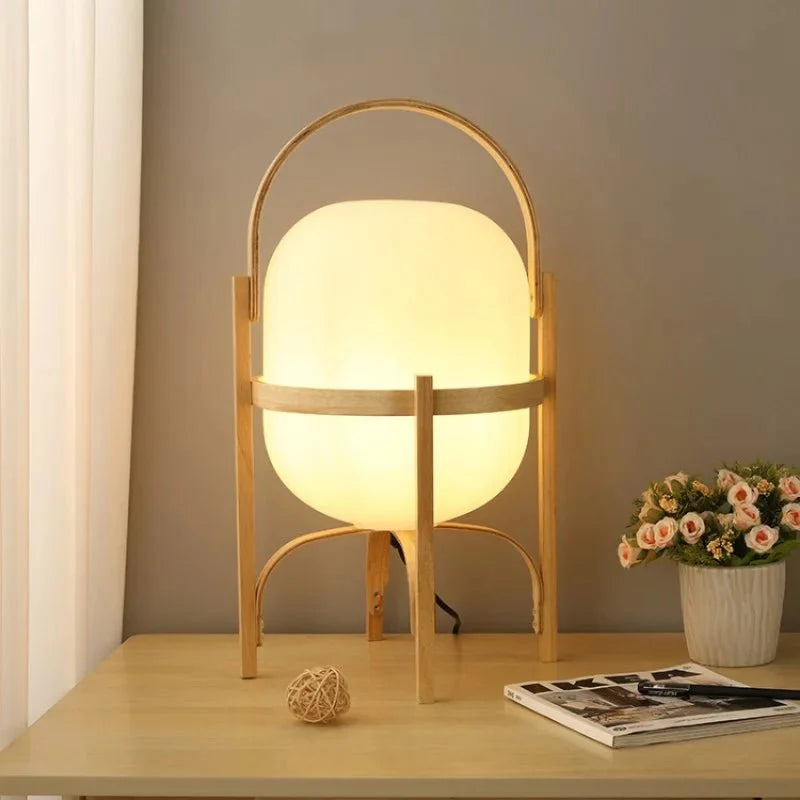 LichtKorb – Elegante Tischleuchte im Cesta-Stil