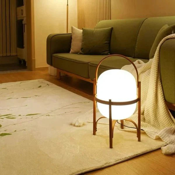 LichtKorb – Elegante Tischleuchte im Cesta-Stil