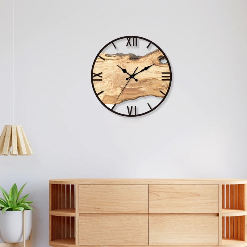 Wanduhr aus Acryl mit Holzmaserung
