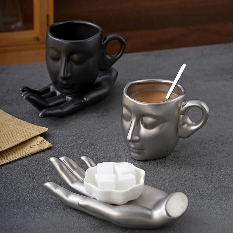 FaceBrew – Kaffeetassen-Set mit minimalistischer Gesichtsform