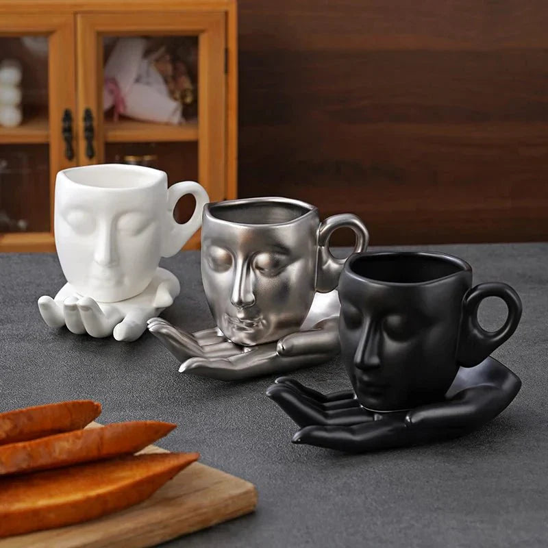 FaceBrew – Kaffeetassen-Set mit minimalistischer Gesichtsform