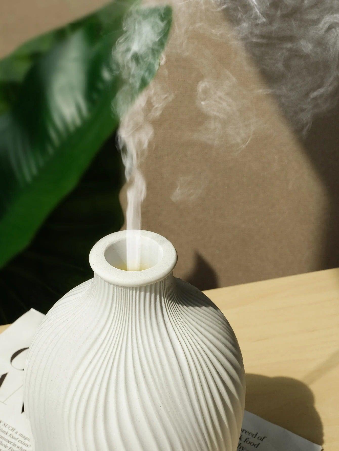 VaseMist – Ultraschall Aroma-Diffusor in moderner Vasenform aus Kunstharz