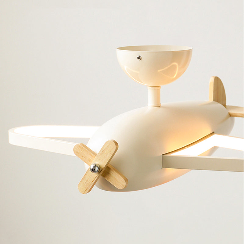Aerilo – Flugzeug-Stil Deckenlampe für zauberhafte Lichtmomente