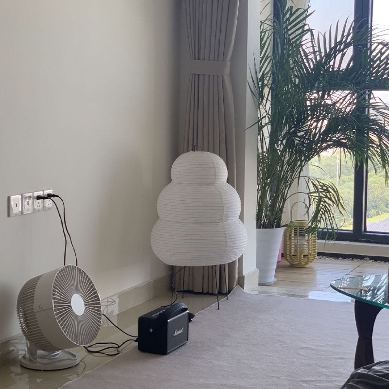 Künstlerische Lampe Aus Reispapier Im Japanischen Stil