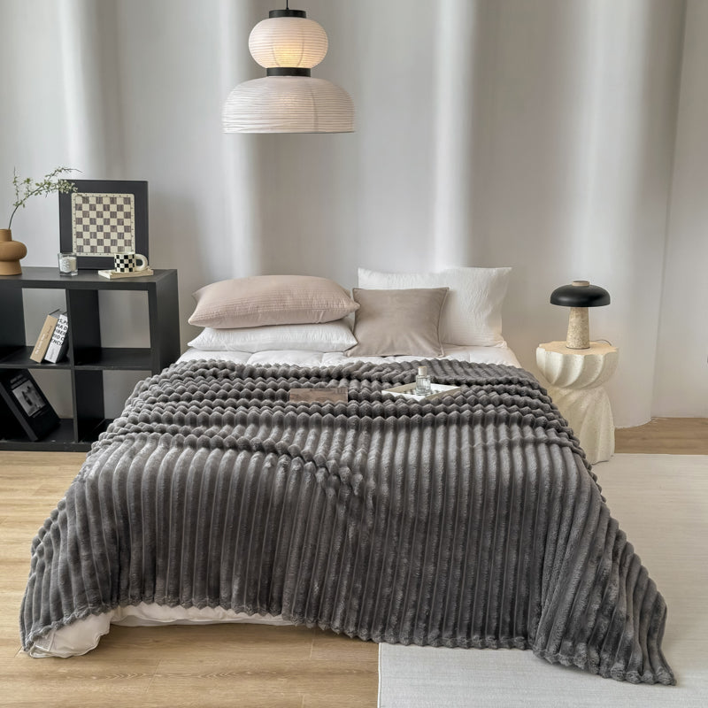 Schwere Samtdecke fürs Schlafsofa