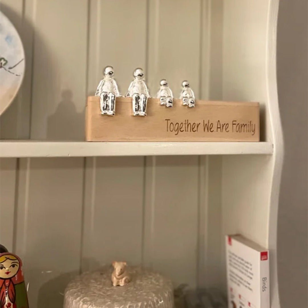 Skulptur Unendliches Familienband