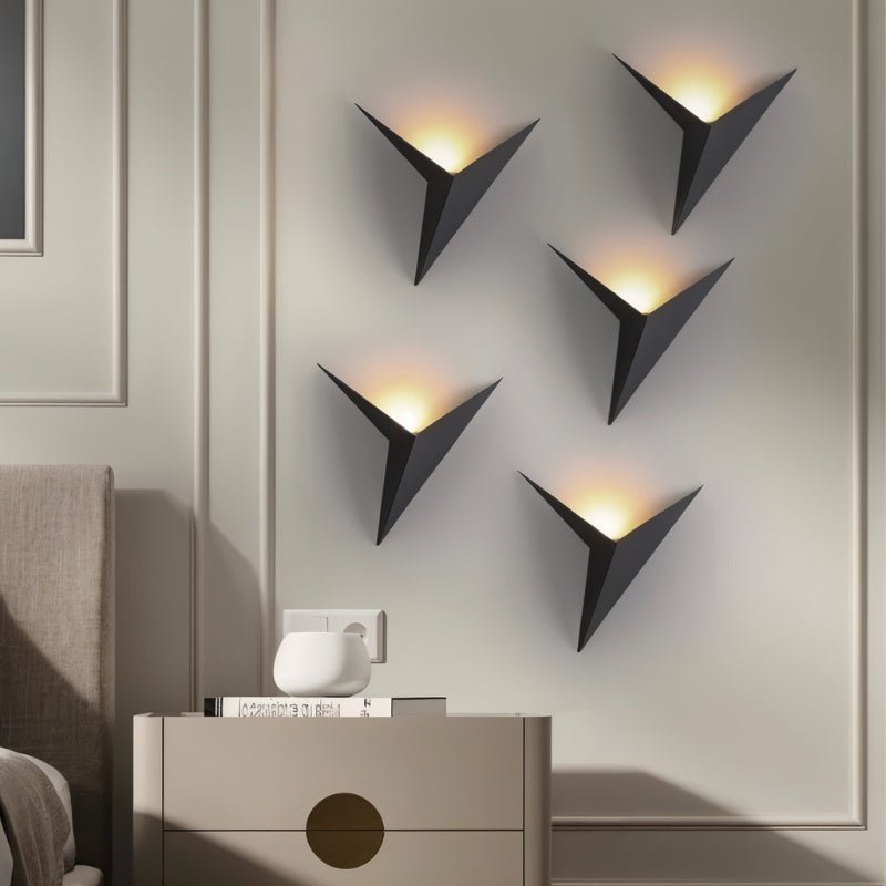 EzioGlow – Moderne Wandlampe mit klarer Form und sanftem LED-Licht