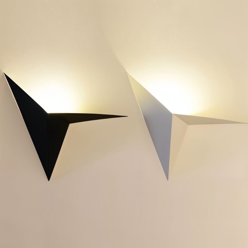 EzioGlow – Moderne Wandlampe mit klarer Form und sanftem LED-Licht