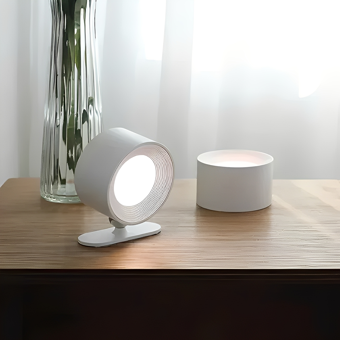 Jana – Wiederaufladbare USB LED Wandleuchte