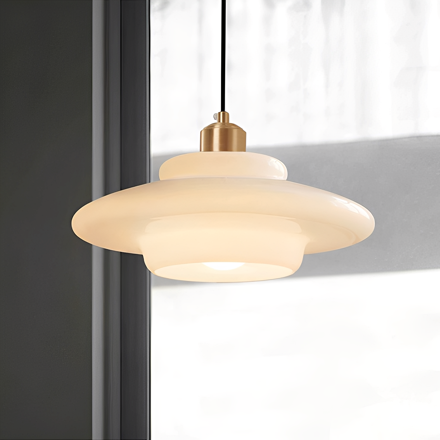 Lucine – Schlichter Kronleuchter aus Glas