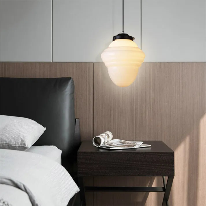 Liv – Vintage Weiße Milchglas Geometrische Pendelleuchte