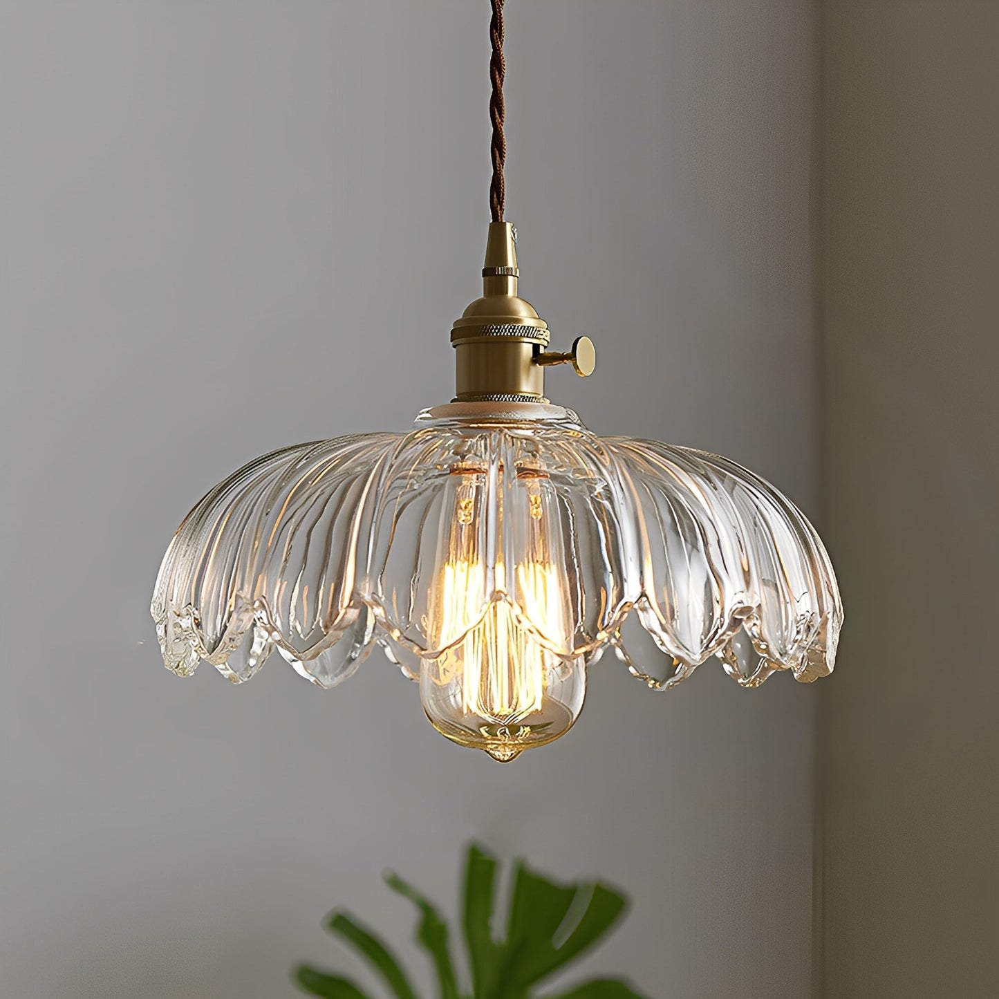 Alaric – Café-Lampe aus Messing und Glas