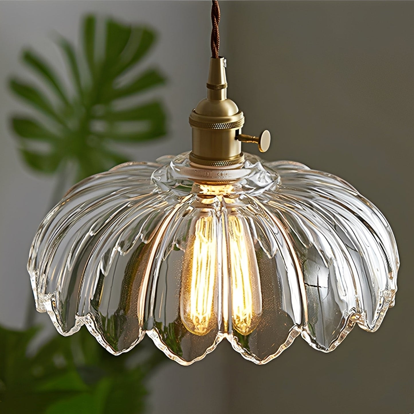 Alaric – Café-Lampe aus Messing und Glas