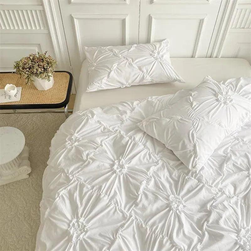 Seren – 3D Bettwäsche-Set mit Twist-Falten-Muster