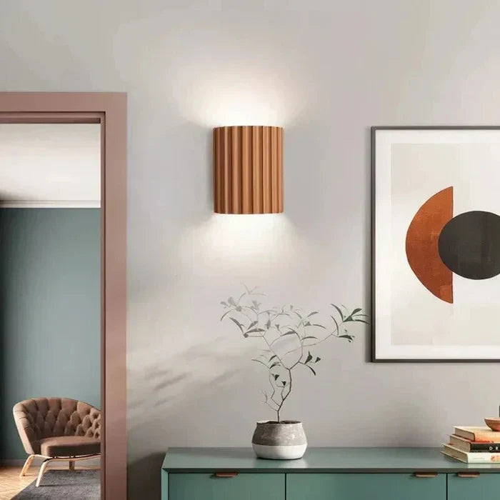 Theo – Nordic Style Resin Wandleuchte