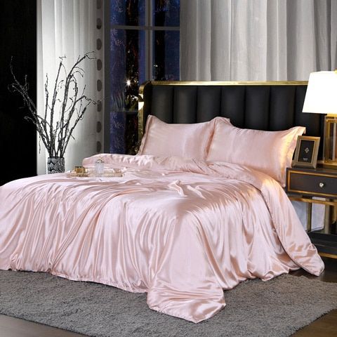 Nordic Dream - 4 Stück Superweiches Luxusseide Bettwäsche Set