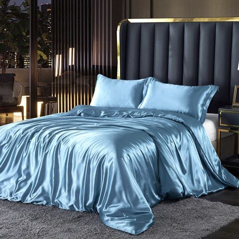 Nordic Dream - 4 Stück Superweiches Luxusseide Bettwäsche Set