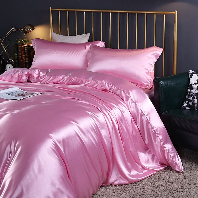 Nordic Dream - 4 Stück Superweiches Luxusseide Bettwäsche Set