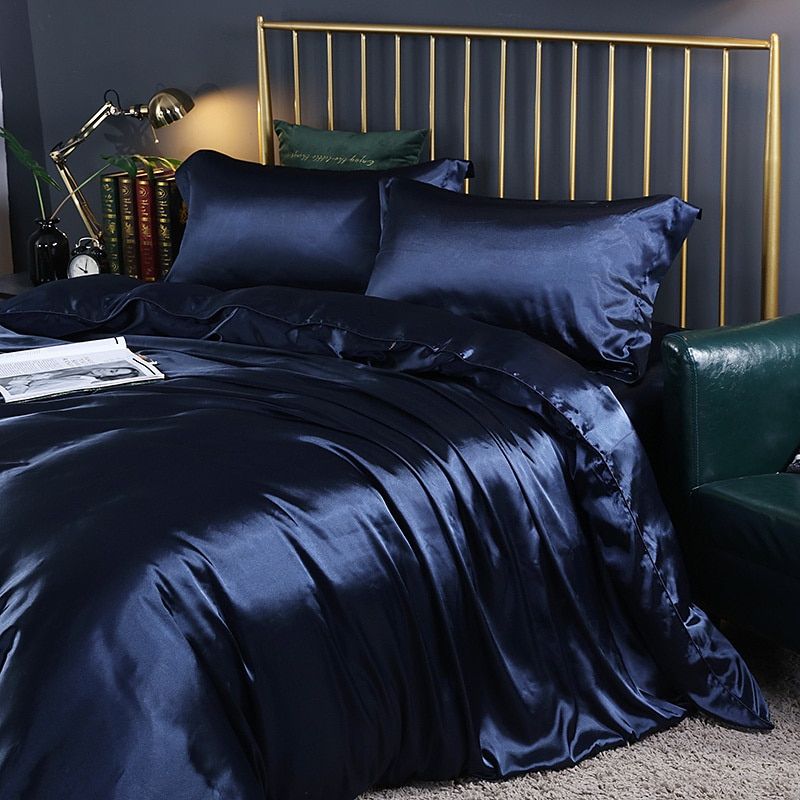 Nordic Dream - 4 Stück Superweiches Luxusseide Bettwäsche Set