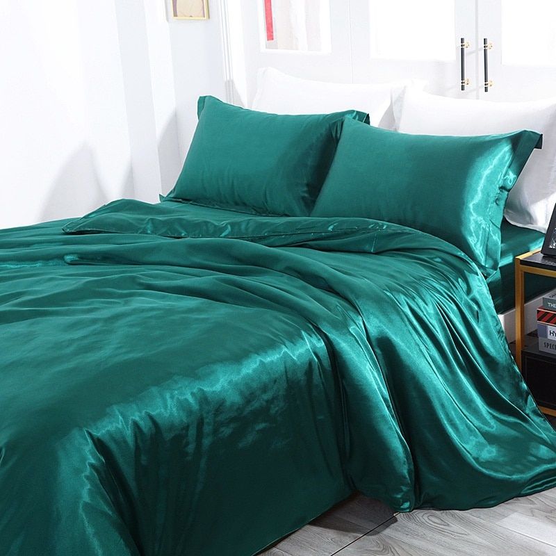 Nordic Dream - 4 Stück Superweiches Luxusseide Bettwäsche Set