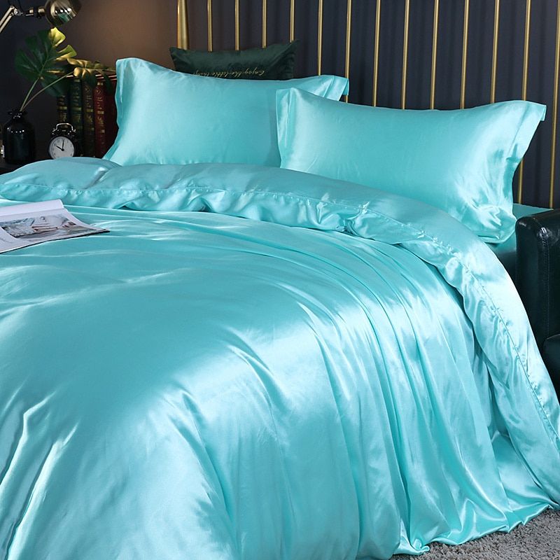 Nordic Dream - 4 Stück Superweiches Luxusseide Bettwäsche Set