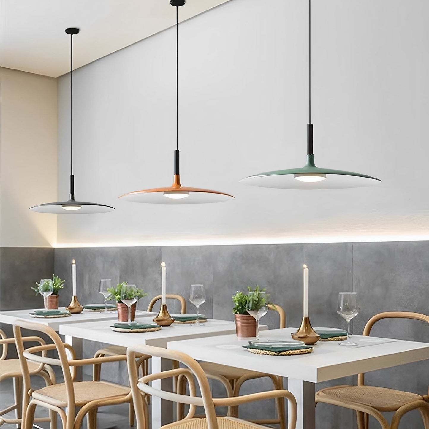 Zira – Moderne Luxus-Deckenlampe in UFO-Design