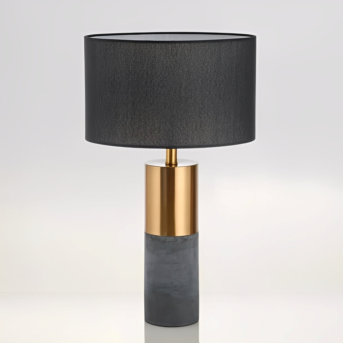 Ragna – Industrielle Design Tischlampe