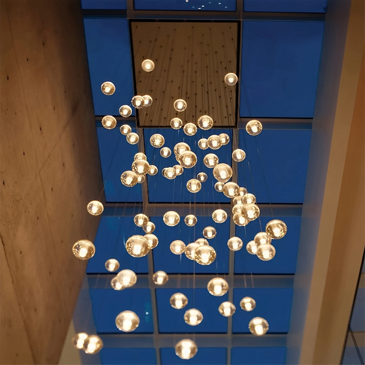 Estelle – Kristall-Deckenlampe im Sternenregen-Stil