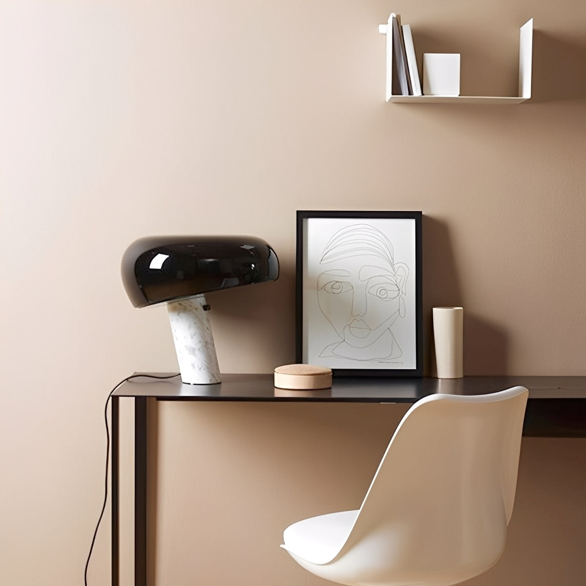 Elena – Moderne Marmor-Pilzlampe