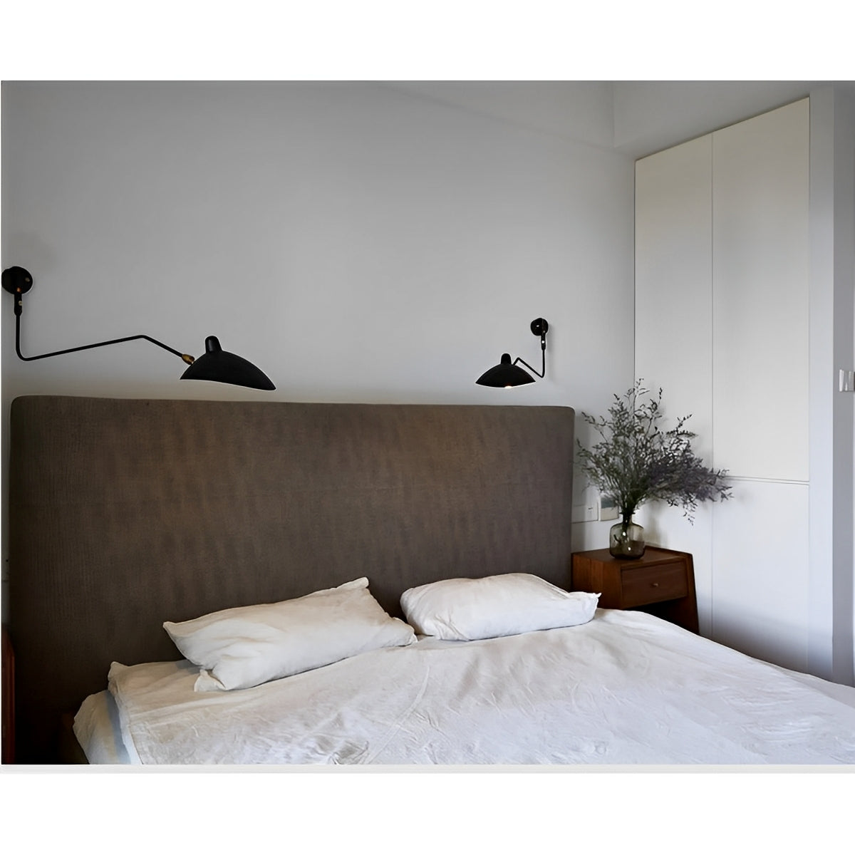 Niko – Moderne Wandleuchte im Entenschnabel-Look, schwenkbar