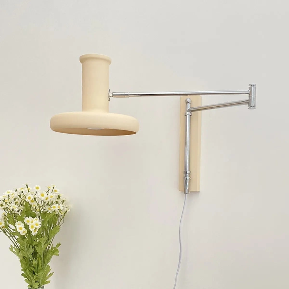 Noar – Bauhaus-Wandleuchte