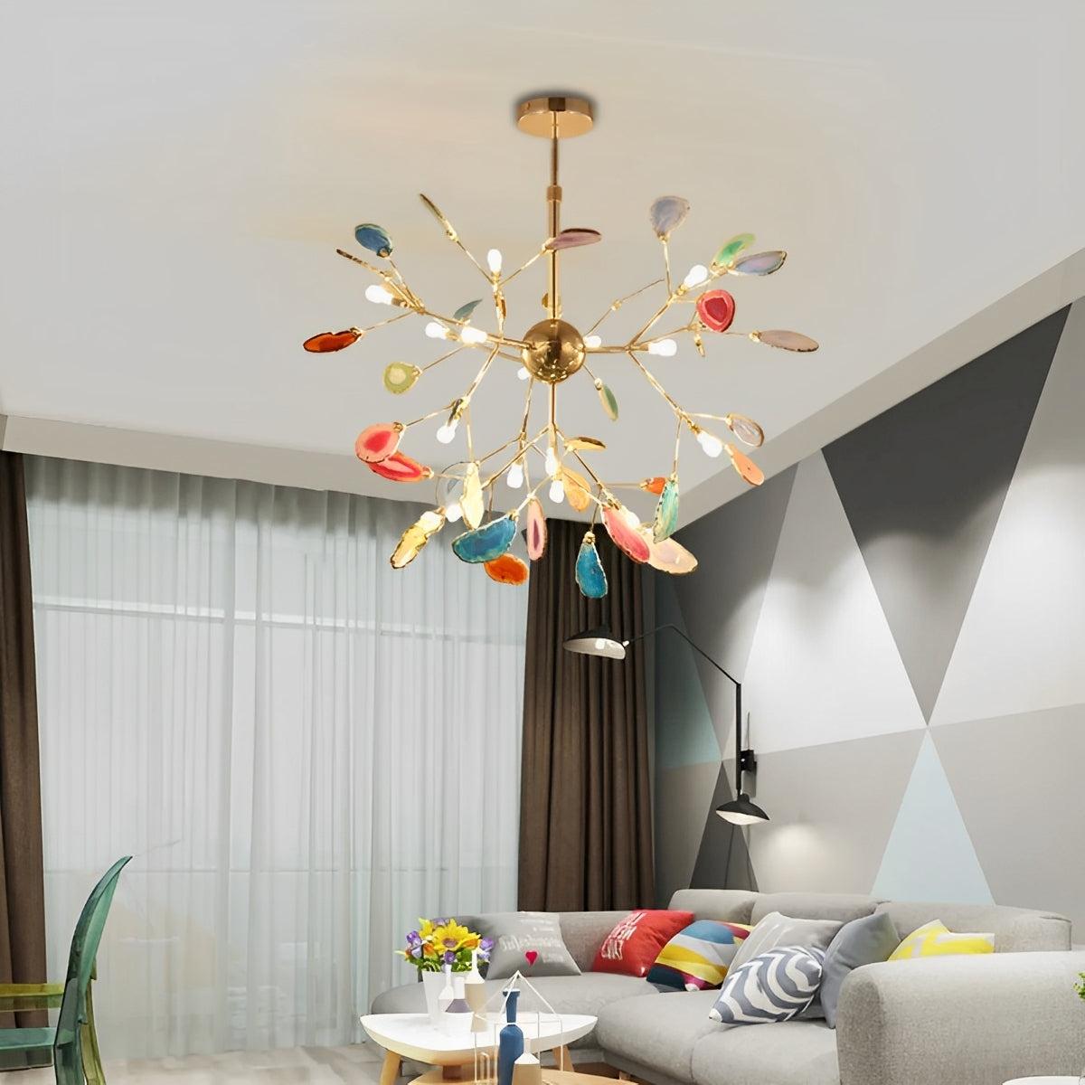 Auron – LED-Leuchter aus Onyx im nordischen Design