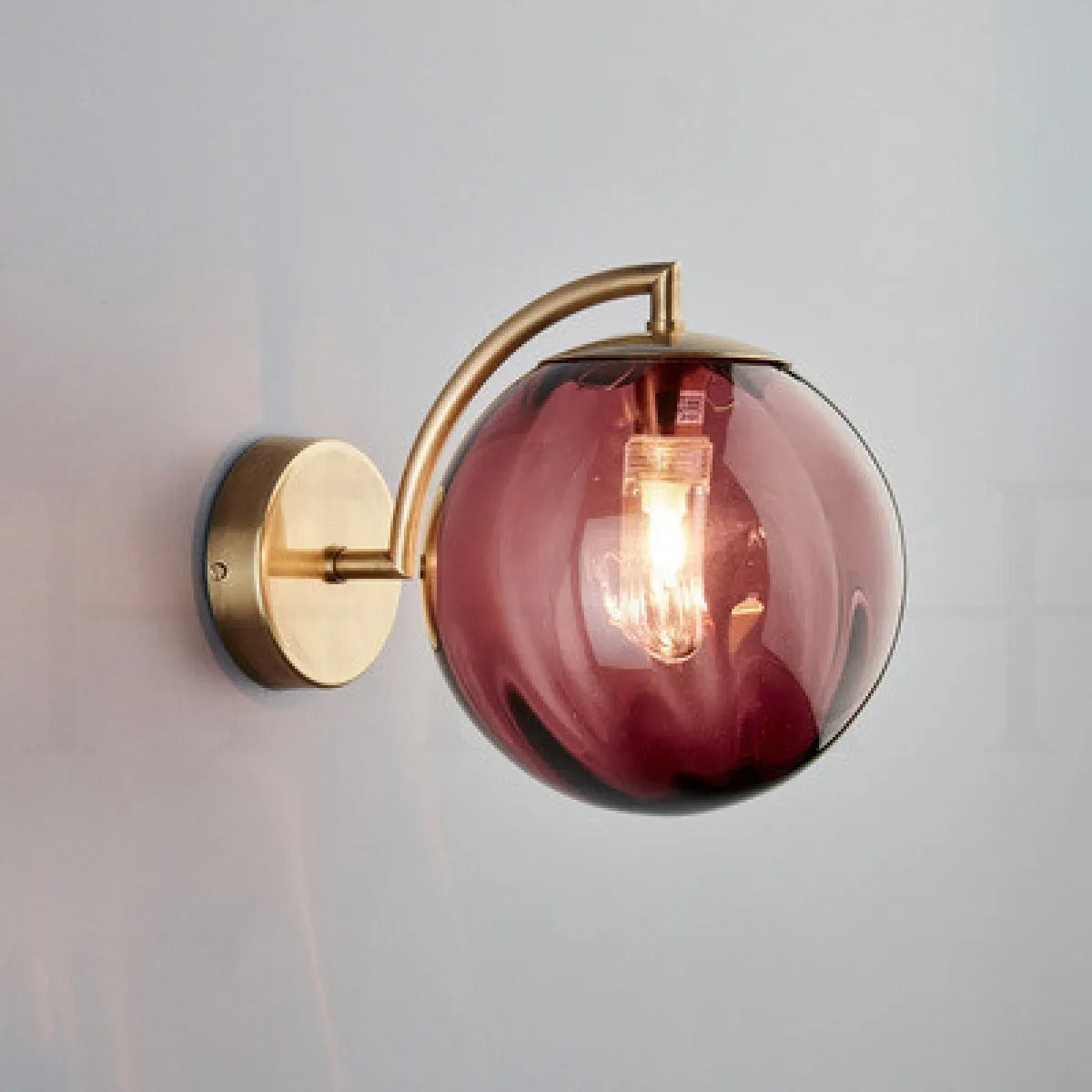 Tessa – Farbige Glas-Wandleuchte