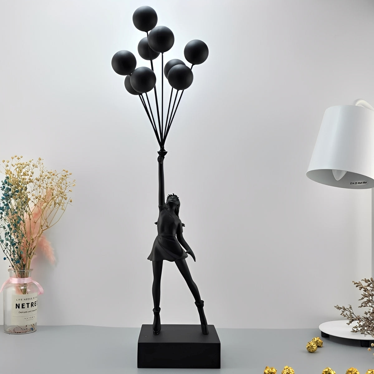 Alora – Schlichte Bubble Girl-Heimdekoration
