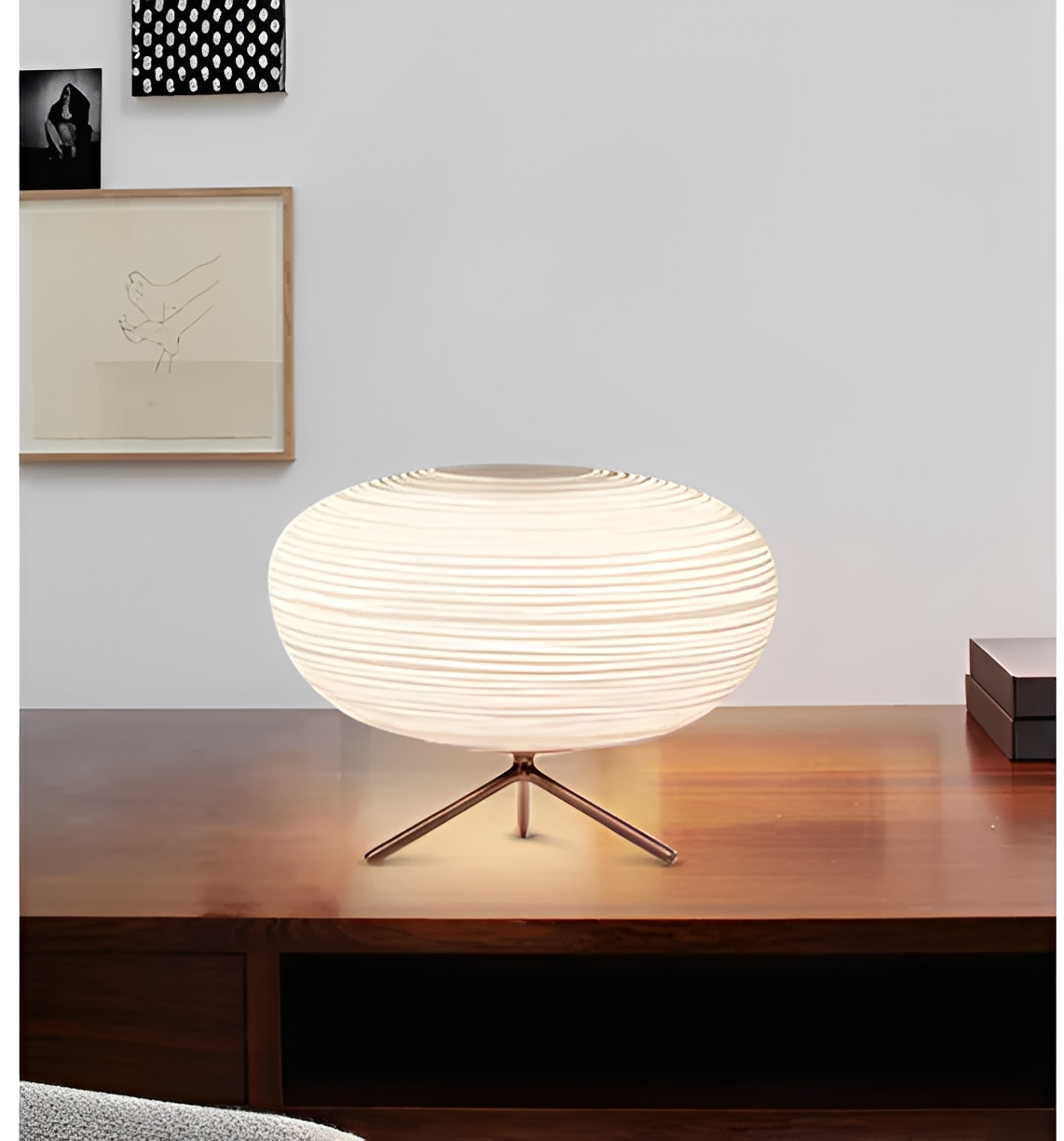 Leona – Moderne Glas Tischlampe
