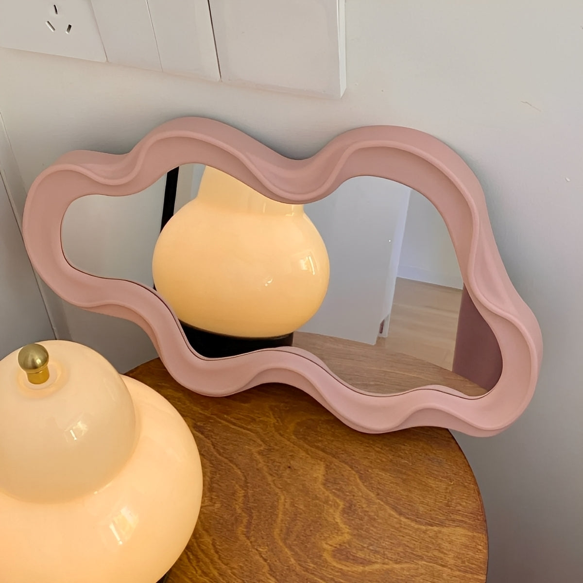 Yoli – Wandspiegel im Wolken-Design
