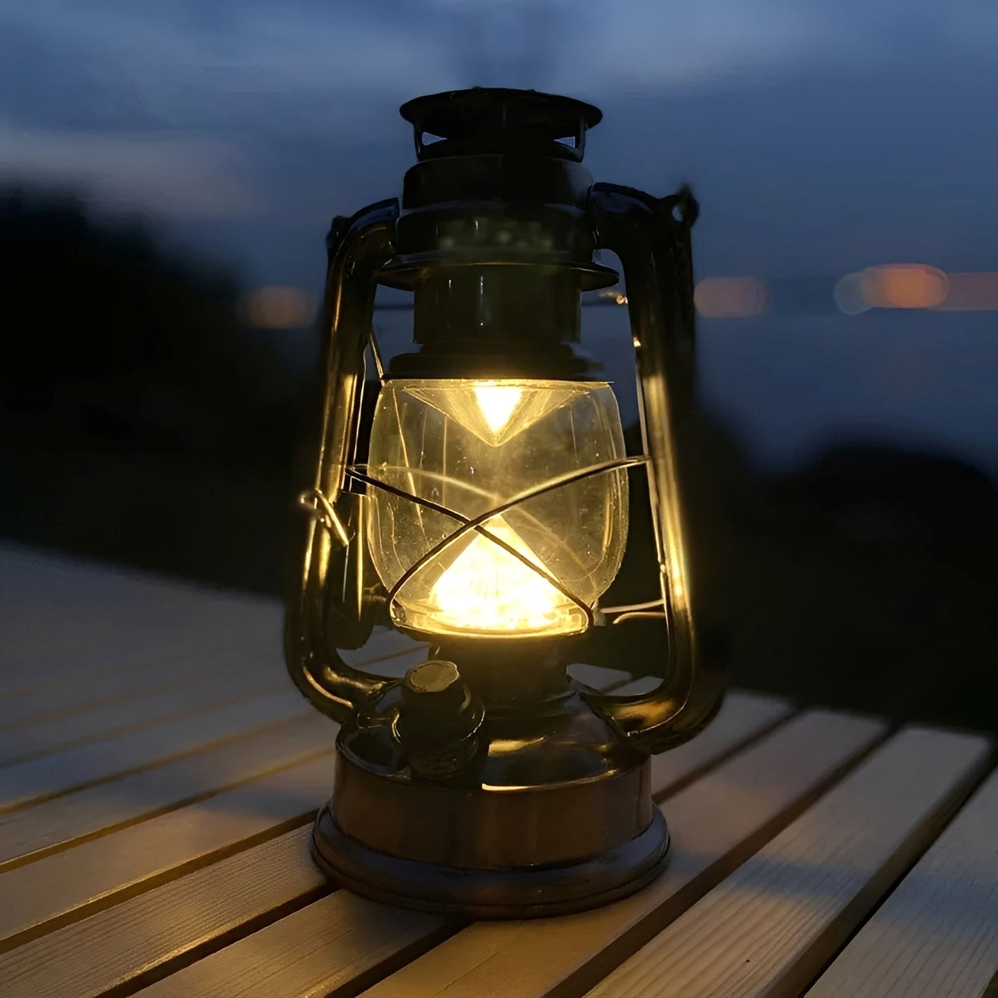 Arden – Retro LED-Campinglampe mit Batterie