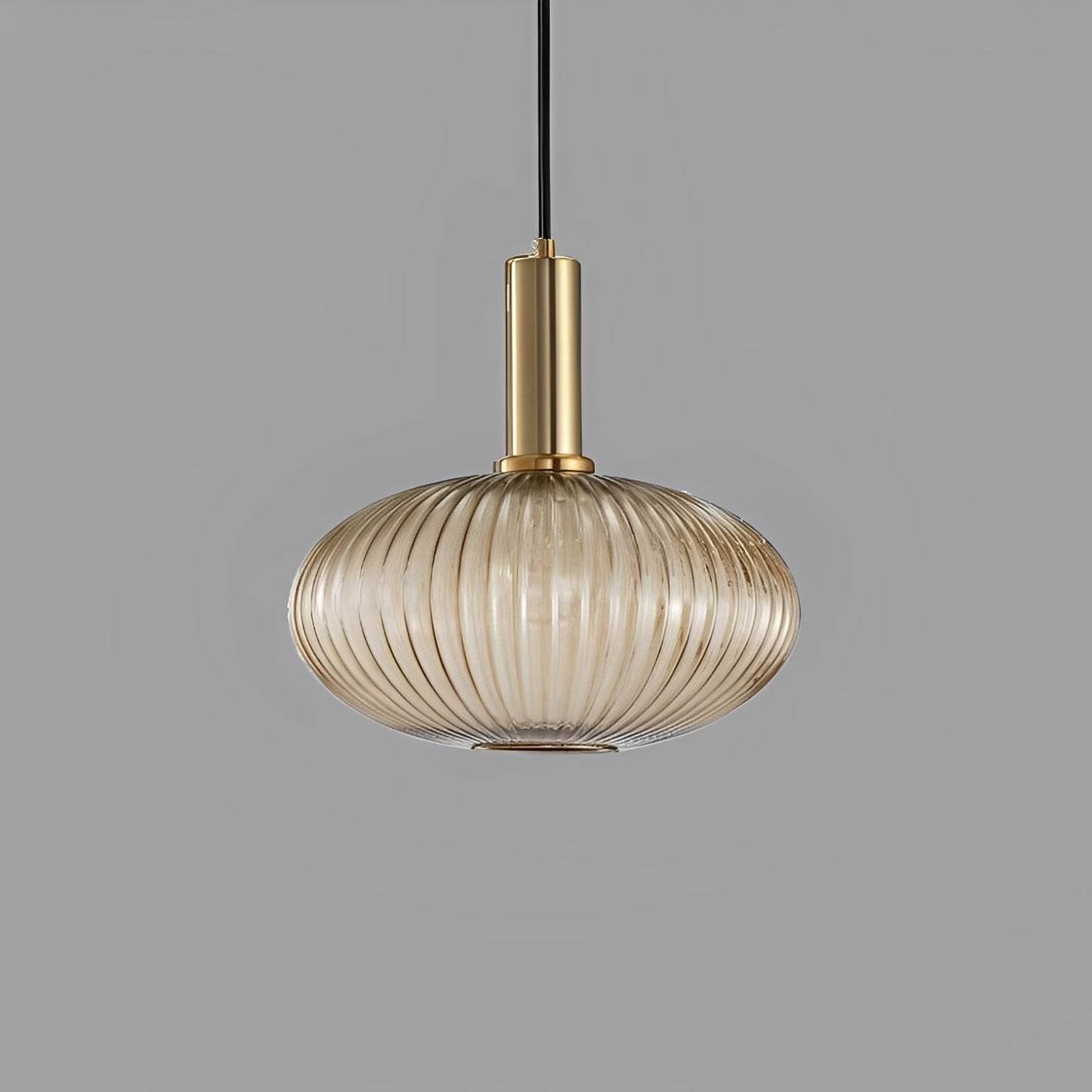 Noah – Moderne Hängelampe aus Glas im Retro-Luxus-Design