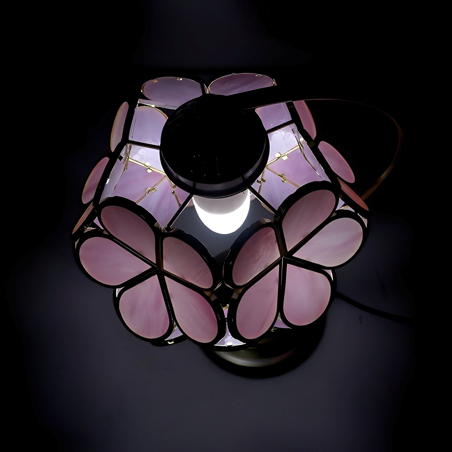 Claudia – Tiffany Glas Tischlampe