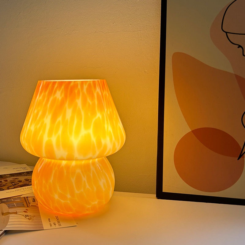 Naomi – Kreative Pilz Tischlampe
