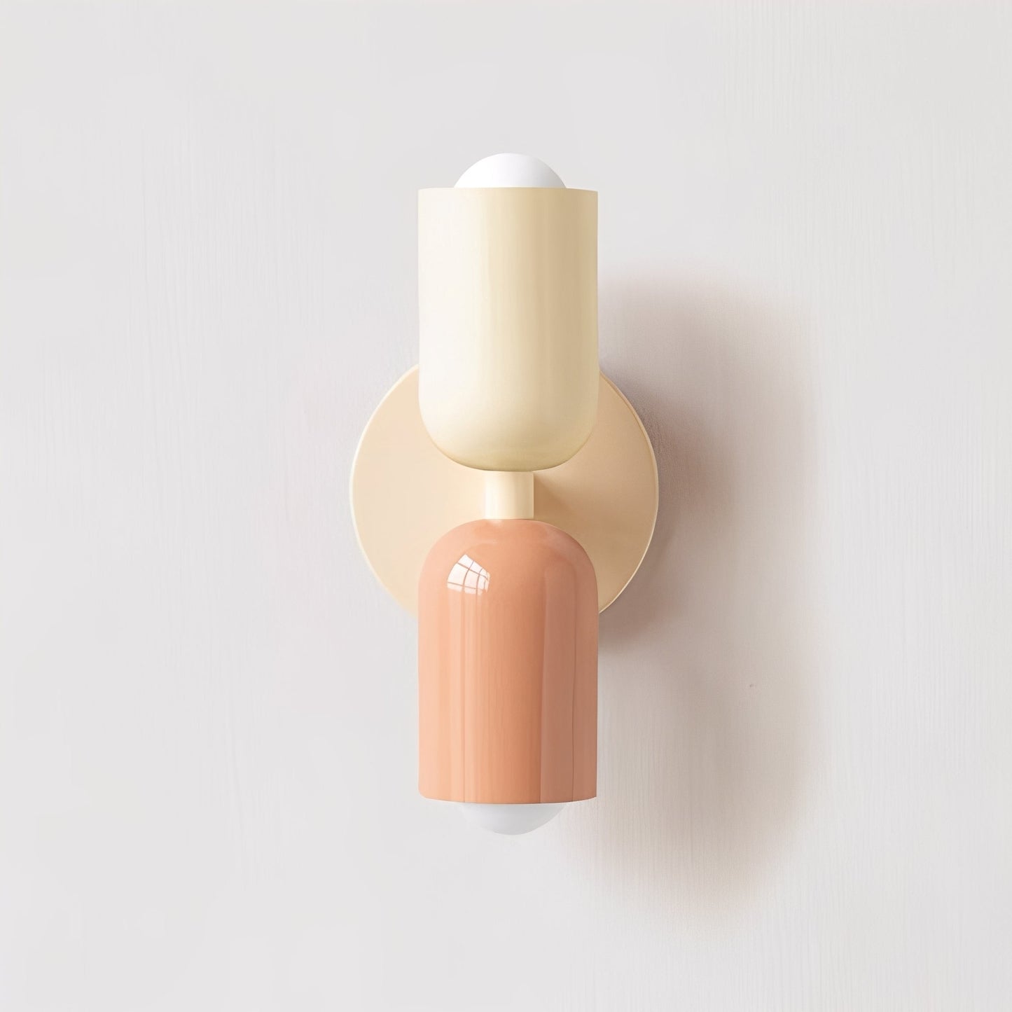 Keiko – Cremefarbene Doppelkopf-Wandlampe