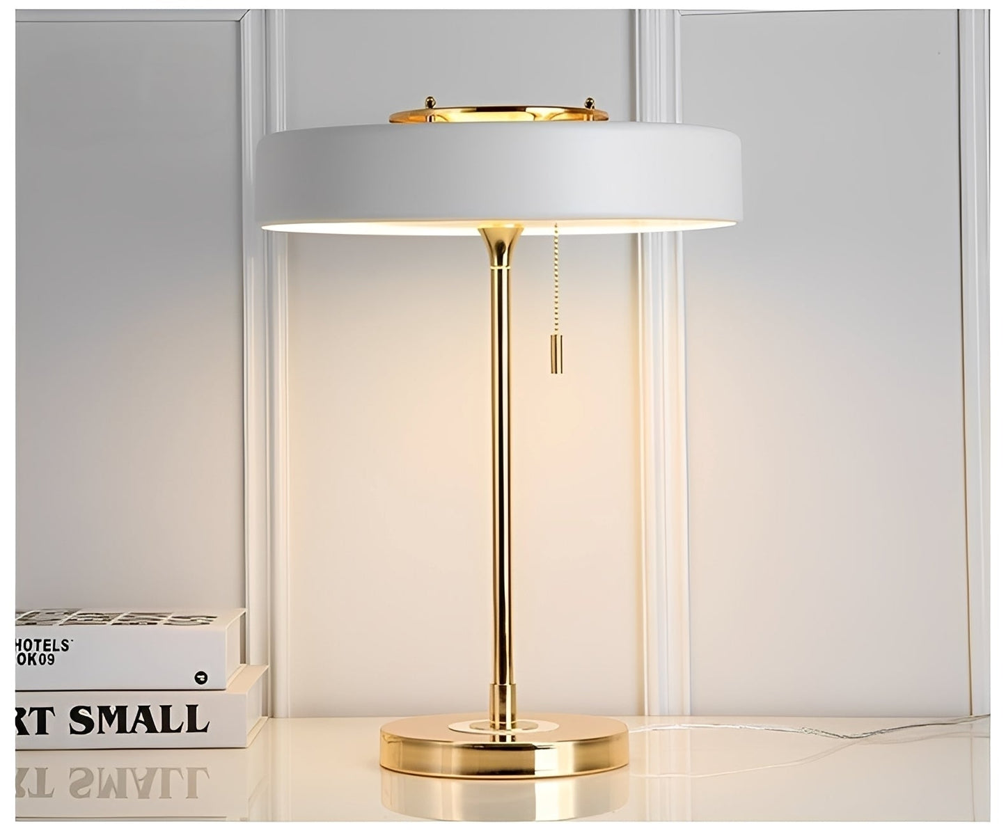 Isla – Moderne Lampe für den Nachttisch
